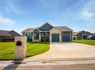 2261 S Tara Falls Ct, Wichita, KS 67207
