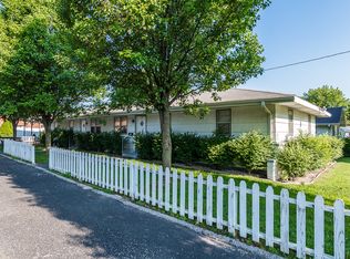 843 S Link Ave, Springfield, MO 65802