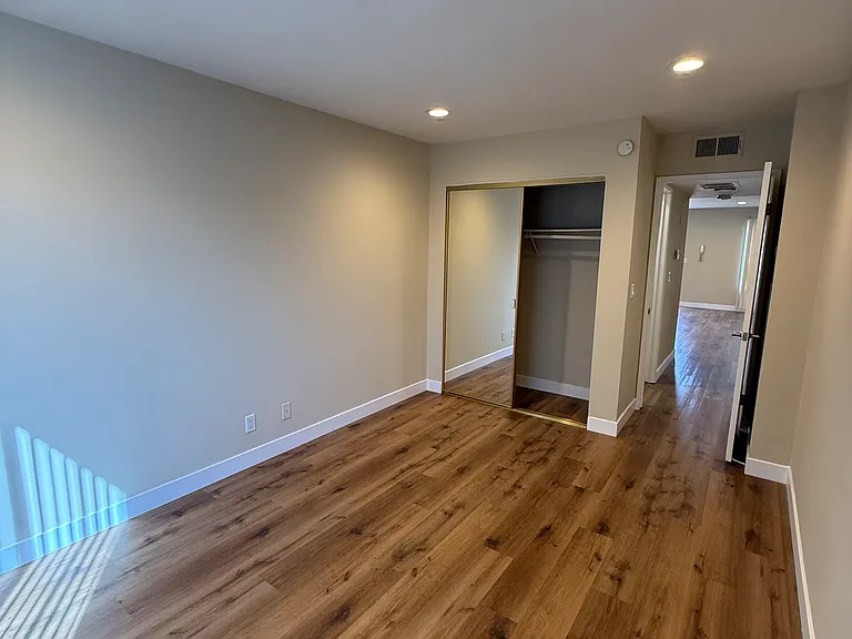 602 W California Ave — Photo 6