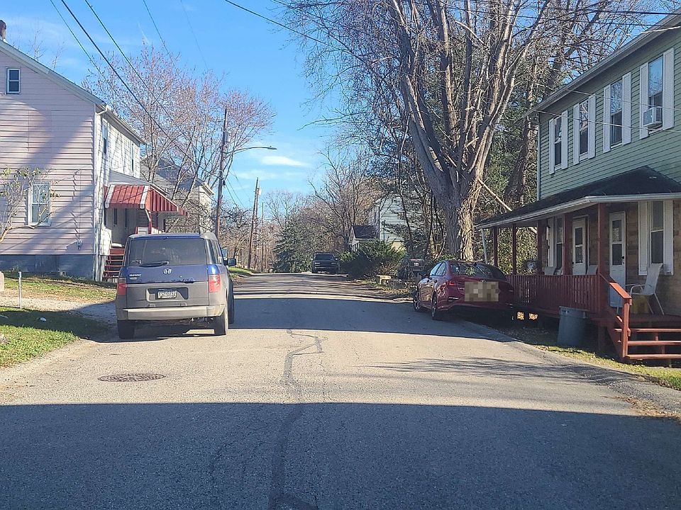 8284 Roundtop Rd, Irwin, PA 15642 Zillow