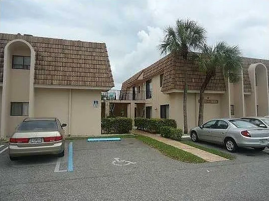 10914 Royal Palm Blvd #10914 — Photo 1