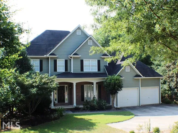 577 Wisteria Dr, Woodstock, GA 30188