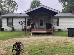 15040 Fox Ridge Ln, Bennington, IN 47011