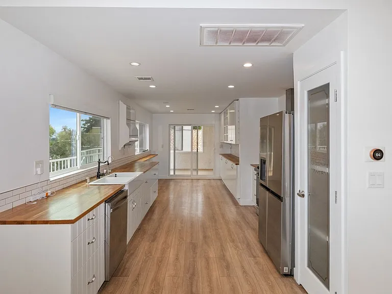 5035 Escobedo Dr #1 — Photo 7