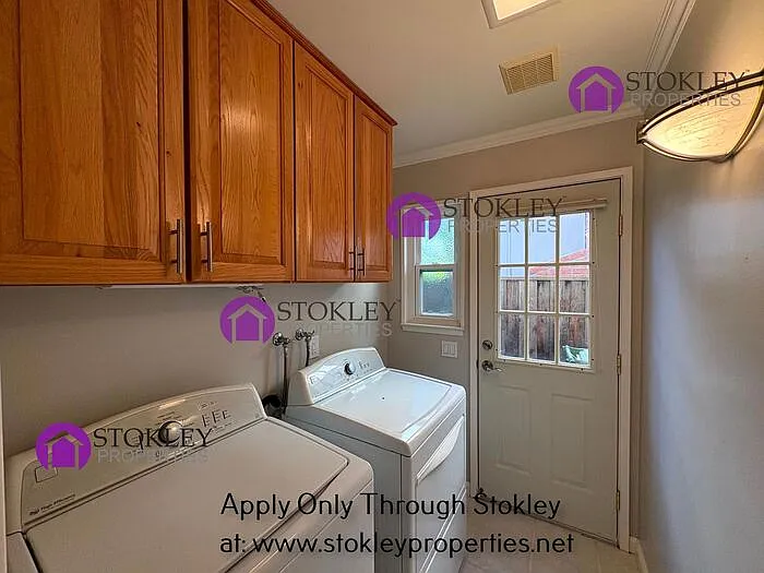 637 Tarrytown Ct — Photo 10