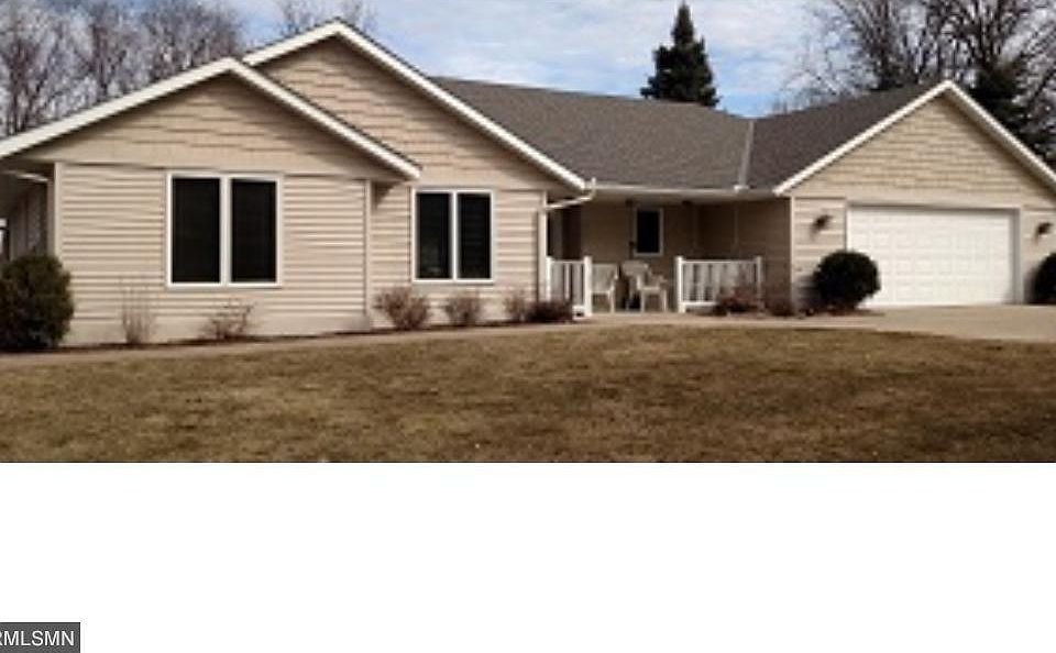 1st image of 443 River Dr W