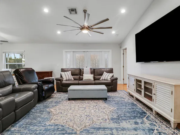 9767 Arbor Meadow Drive, Boynton Beach, FL 33437