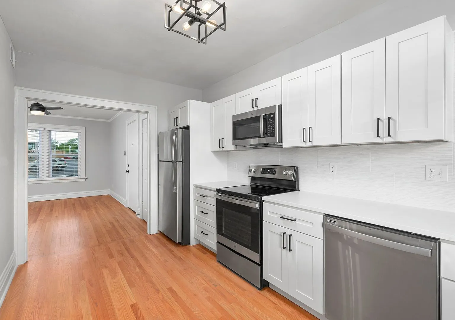 6201 Arsenal through 3051 Clifton — Photo 4