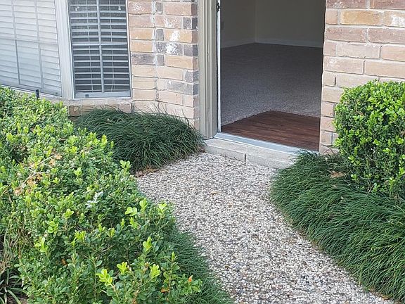 2nd image of 724 International Blvd APT 33