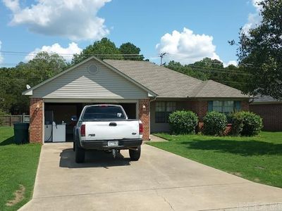 1420 Huebner St, Conway, AR, 72032