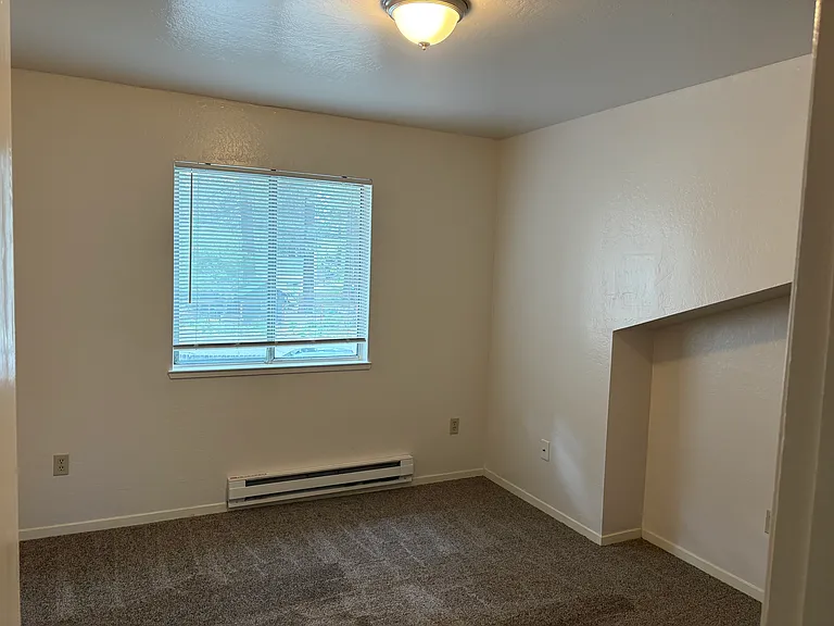 3572 Shirley Ave — Photo 14