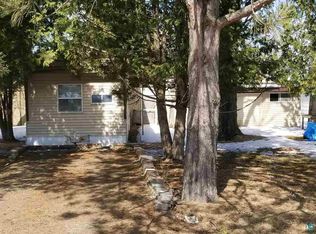 319 9th Ave W, Floodwood, MN 55736