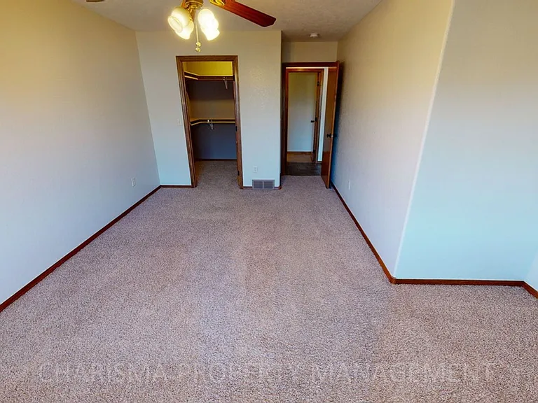 6606 E 45th St — Photo 18