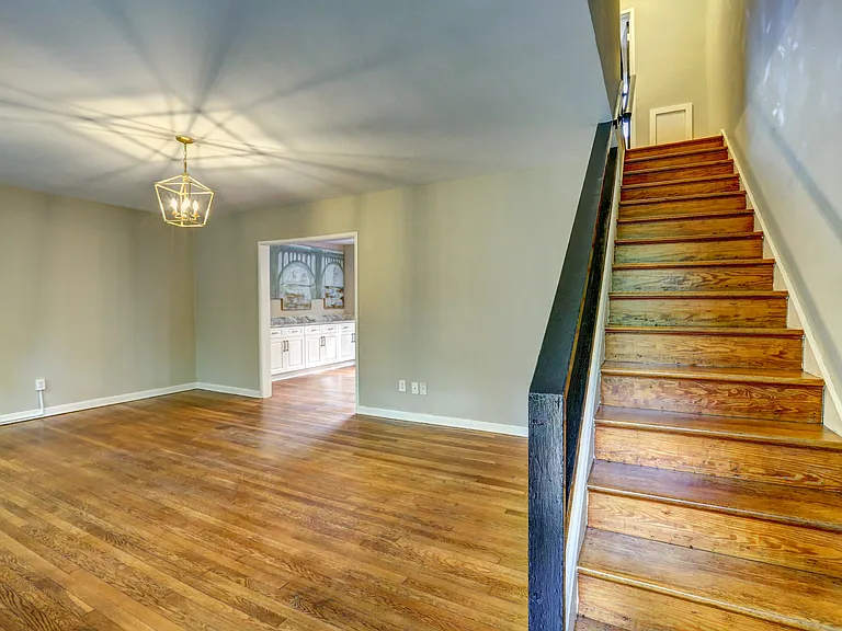 101 Tempsford Ln #D — Photo 33