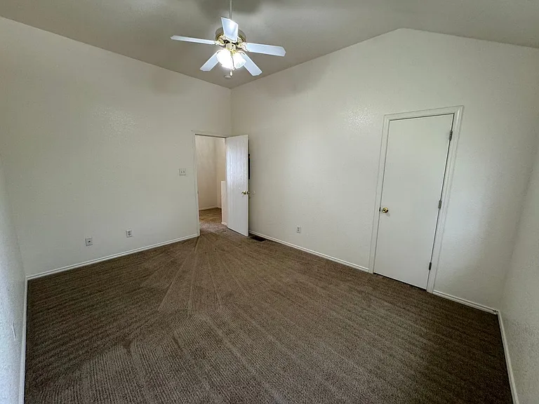 4505 Deek Dr — Photo 17