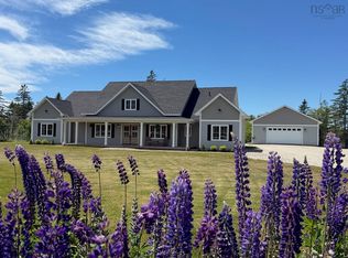 217 Lake George Rd S, Yarmouth, NS B5A5M9