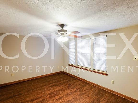 5th image of 207 Gardenia Ct