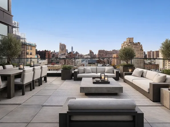 261 W 25th St #11A, New York, NY 10001