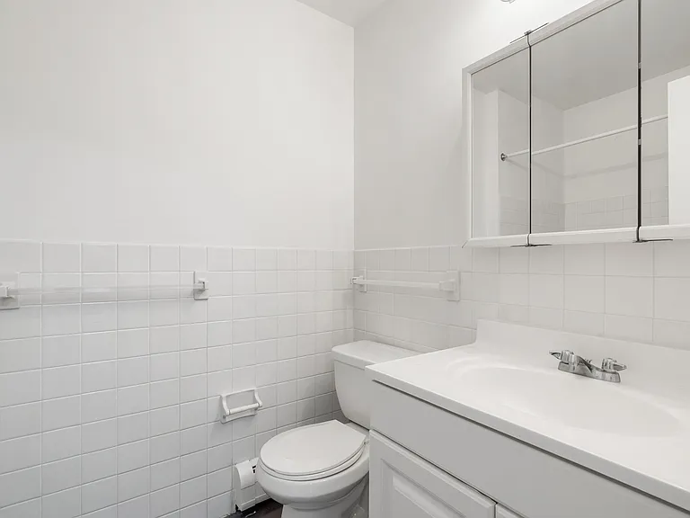 Wynwood Apartments — Photo 28