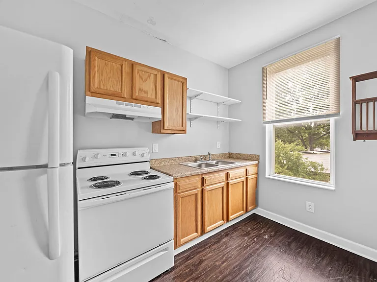 1708 S 3rd St — Photo 33