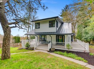 5805 SW Taylor St, Portland, OR