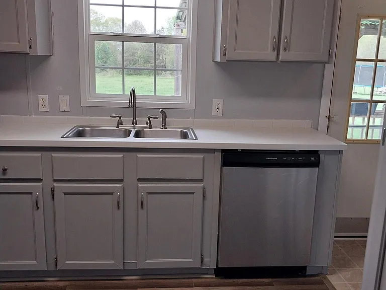 Stainless steel dishwasher