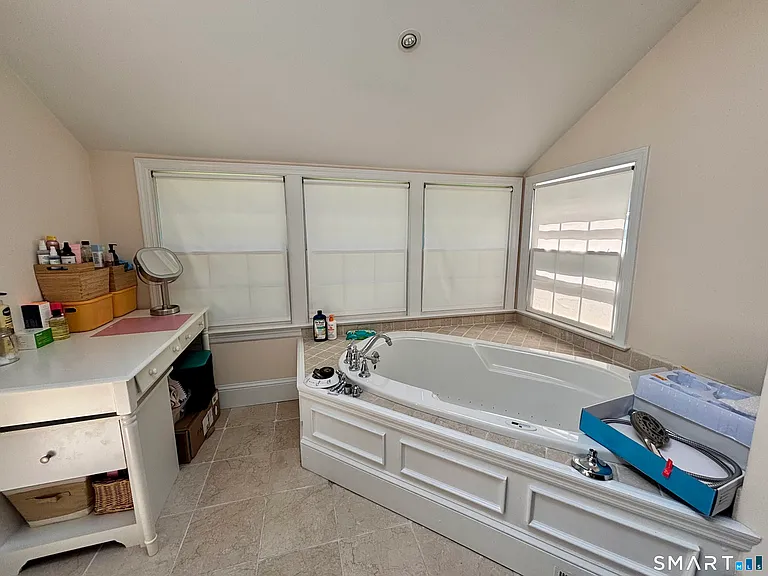 15 Timber Ln — Photo 23