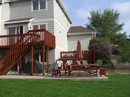 Hot Tub, Deck, Kennel, Picnic area