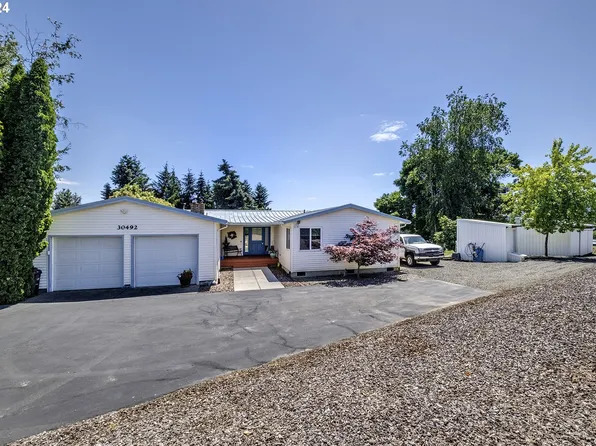 30492 SW Egger Rd, Hillsboro, OR 97123