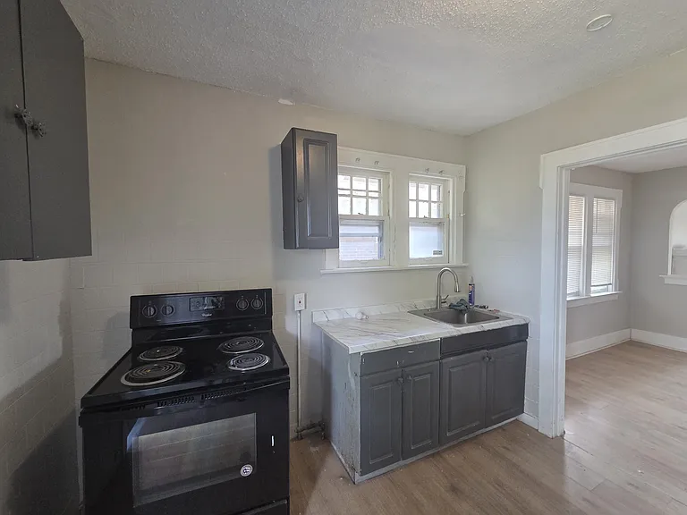 34 Blakemore Pl — Photo 6