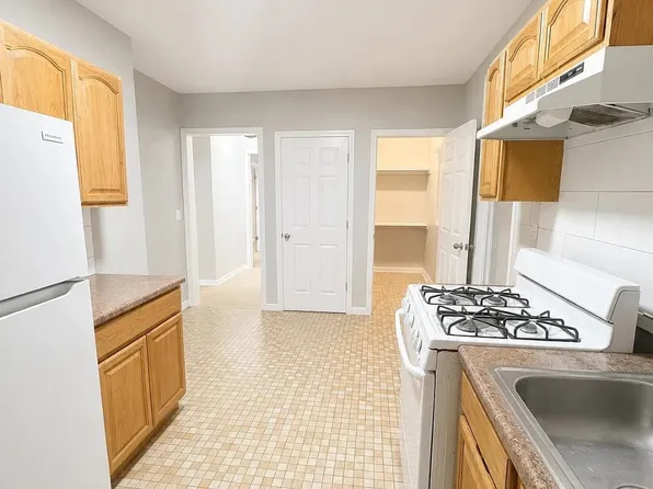 62 N 6th St #2B, Newark, NJ 07107