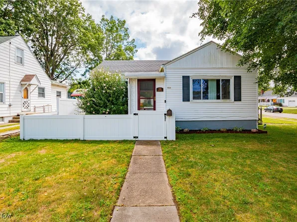 211 Hilbish Ave, Akron, OH 44312