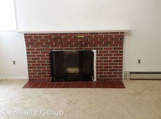 23 James St, Burlington, MA 01803