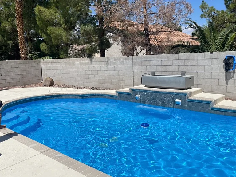 250 Camelback Ridge Ave — Photo 2