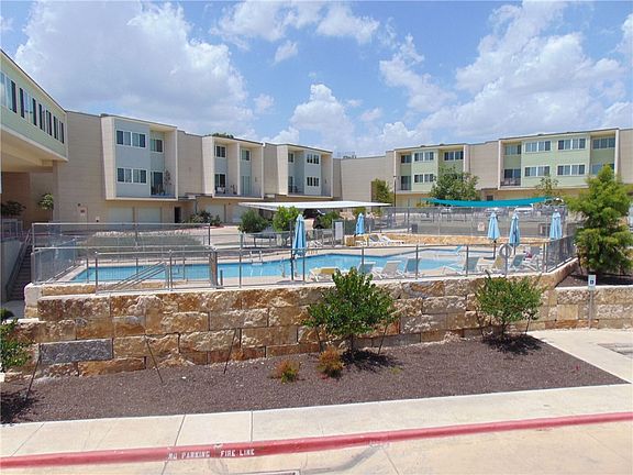 2nd image of 604 N Bluff Dr Unit 223