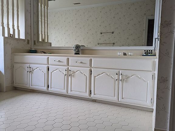 Master bath double sink.