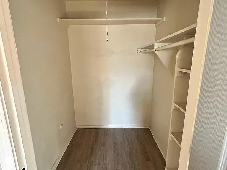 1162 Vance Ave #6 — Photo 8