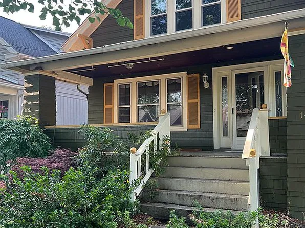 142 Carlyle Ave, Buffalo, NY 14220