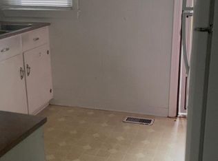 216 Jefferson St, Whiteville, NC 28472