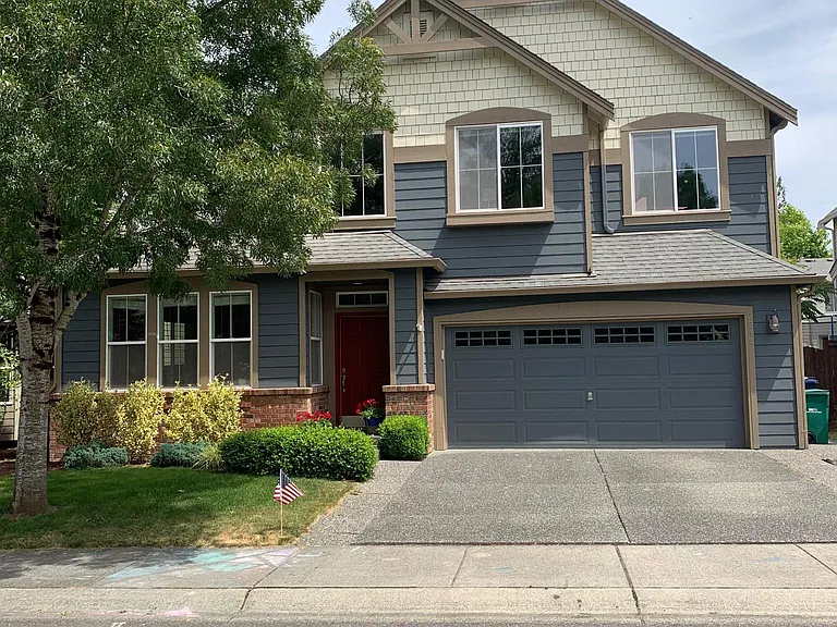 2214 238th Pl NE — Photo 1