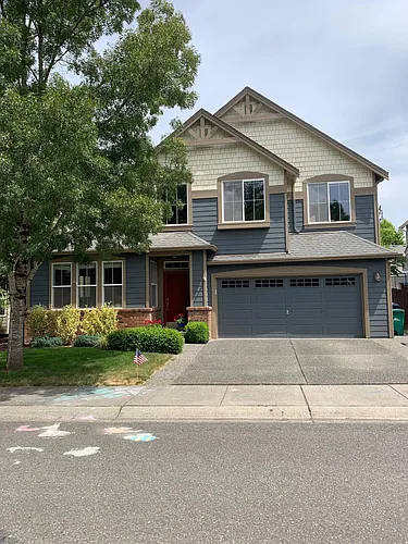 2214 238th Pl NE Photo 1