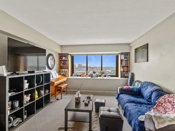 1920 S 1st St APT 1907, Minneapolis, MN 55454