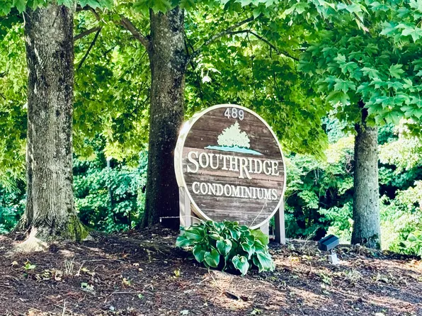 489 Wolcott Street APT 79, Bristol, CT 06010