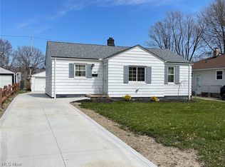 563 Waverly Rd, Eastlake, OH 44095