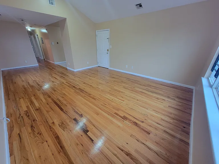 45 Aldine St — Photo 10