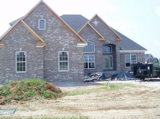 3716 Nugget Dr, Bowling Green, KY 42104