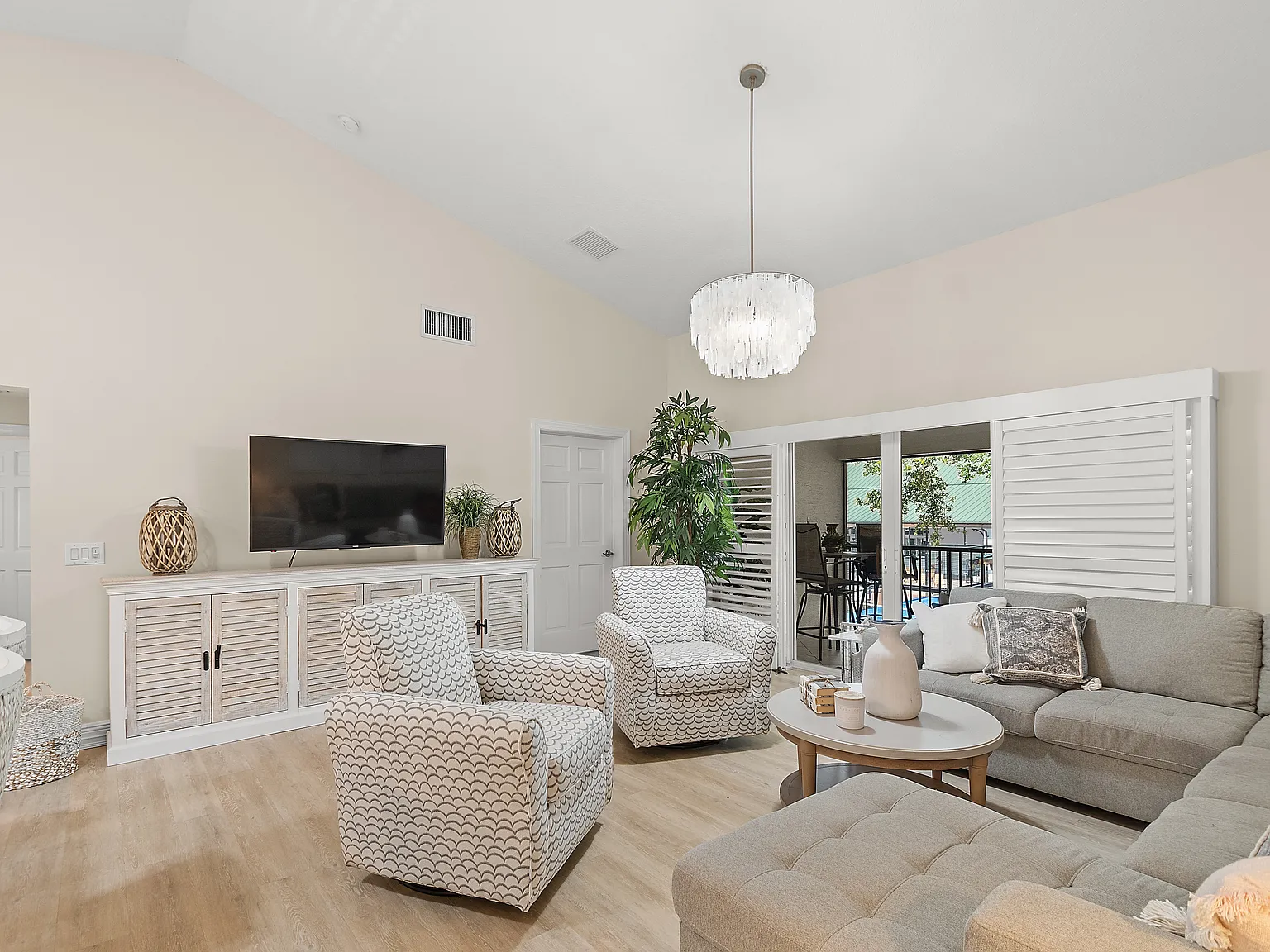 4360 Doubles Alley Dr — Photo 4