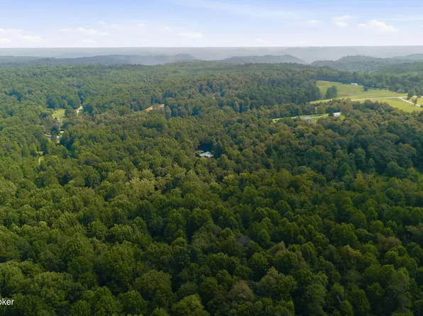 570 Spencer School Rd, Hodgenville, KY 42748