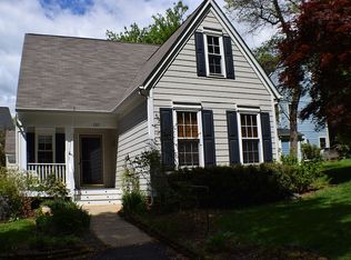 121 Amherst Cmn, Charlottesville, VA