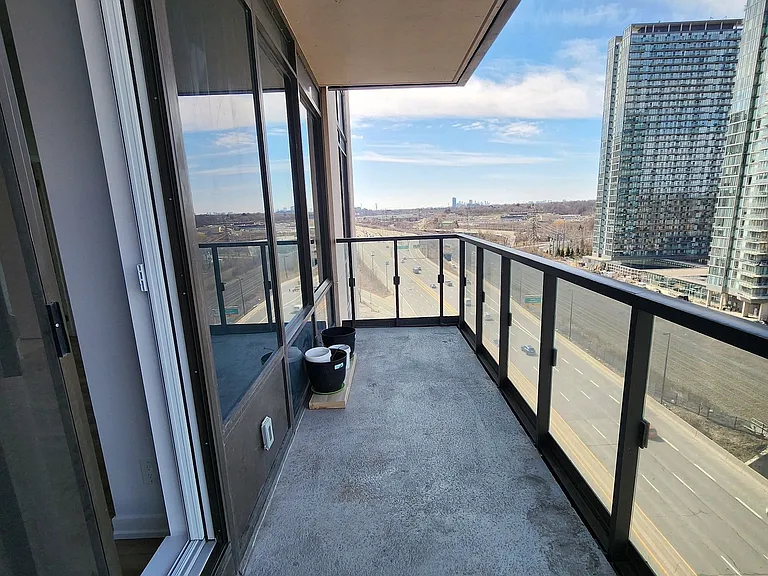 1928 Lake Shore Blvd W #1516 — Photo 3